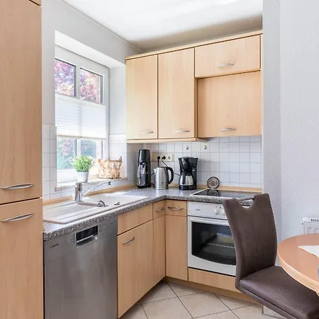Apartment Alt 07 *